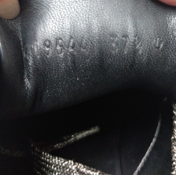 Women’s Euro Size 37.5 GUCCI BAMBI Metallic Sparkly Spike Studded Sneakers - Picture 9 of 9